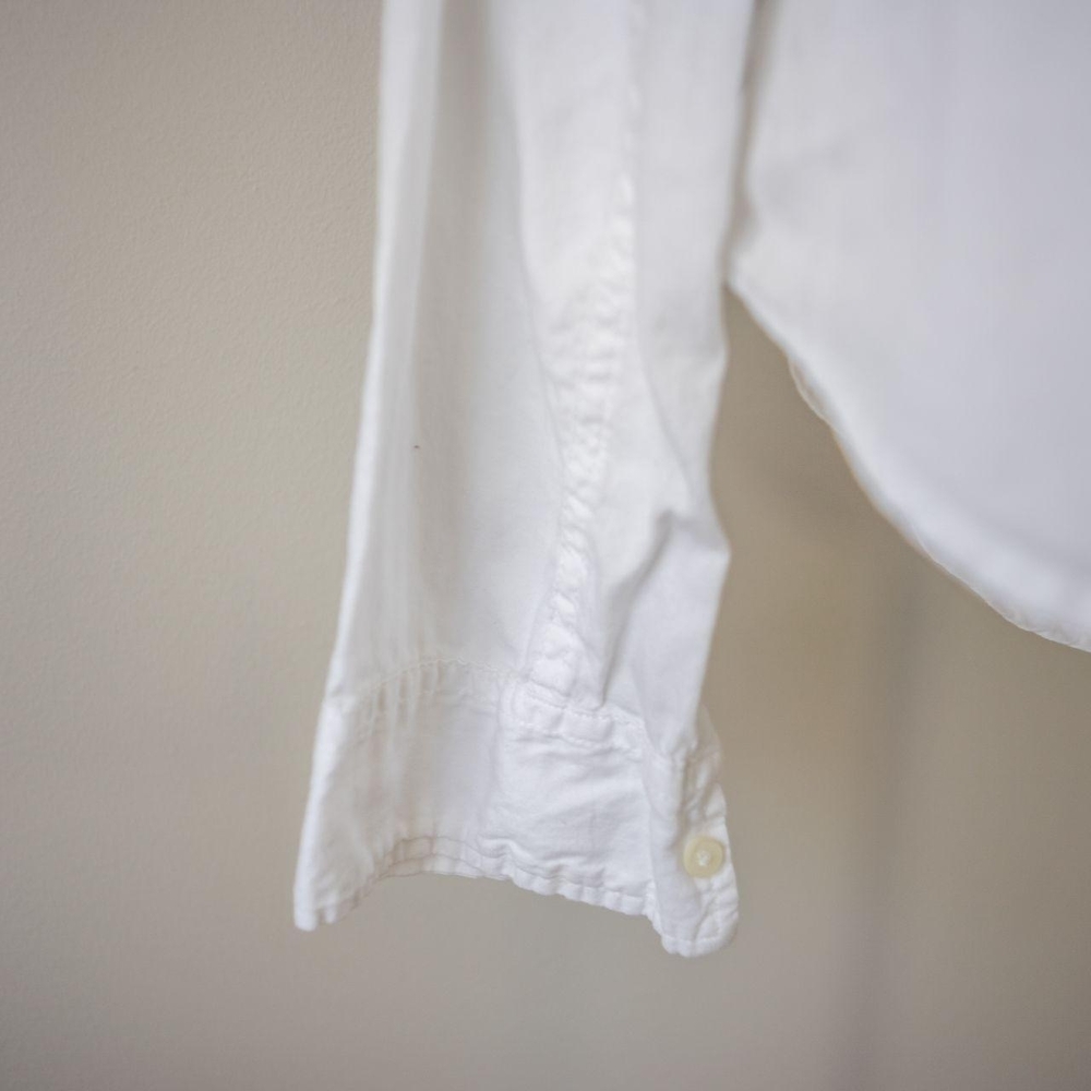 Abercrombie & Fitch White Shirt with Label - Picture 5 of 8